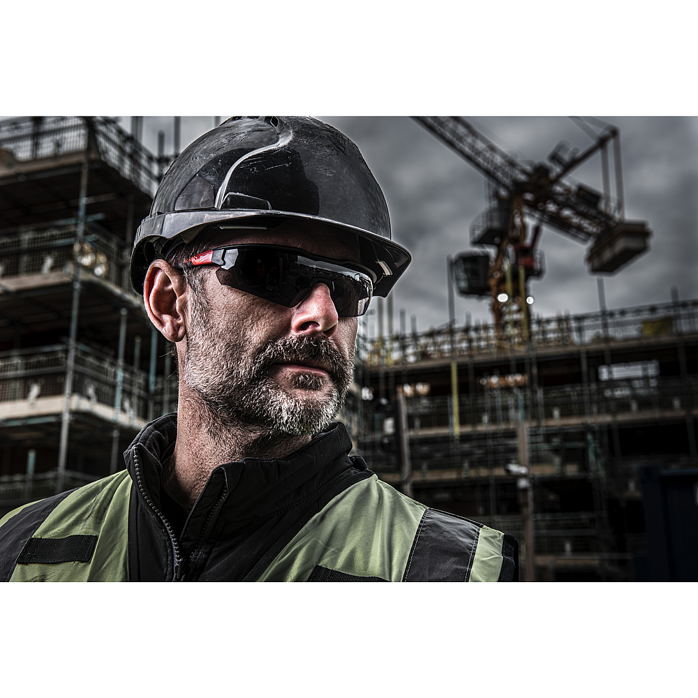 LUNETTES DE SECURITE LUNETTES DE SECURITE ANTI-BUEE & ANTI-RAYURE